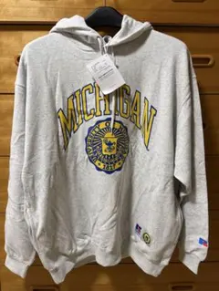 ミシガン大学　Russell Athletic ラッセルアスレティック　パーカー