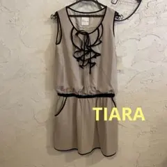 Tiara☆新品バイカラーワンピースのサムネイル