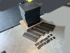 エクササイズマット 23枚 + 小6枚 黒 ゴム製 滑り止め① - メルカリ