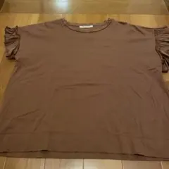 PUAL CE CIN フリル袖 カットソー ブラウン　Tシャツのサムネイル