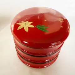 木製 重箱 本漆塗 春秋蒔絵つづみ型 丸二段重 5寸15cm朱塗内すり漆 弁当箱 木製 重箱 本漆塗 春秋蒔絵つづみ型 丸二段重 5寸15cm朱塗内すり漆