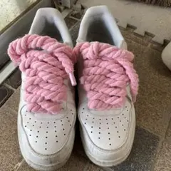 NIKE AIR FORCE 1 スニーカー