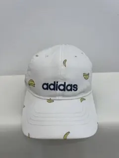 adidas バナナ柄 キャップ　ホワイト