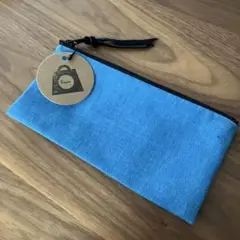 Kapor 青い布製ポーチ