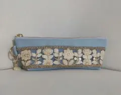 ✨インド刺繍リボン✨チャーム付き✨水色ポーチ ✨メガネケースにも最適✨