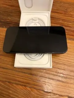Apple iPhone16 256GB ブラック　SIMフリー