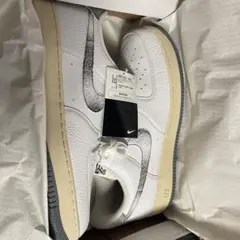 Nike Air Force 1 107 LX 12