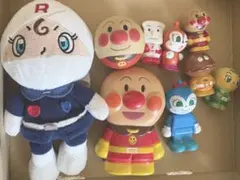 【値下げ中】アンパンマン ぬいぐるみとフィギュアセット