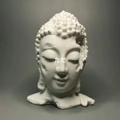 インテリア置物　純金箔貼り　石膏レプリカ　仏頭部　パキスタン・カラチ国立博物館蔵 値下】仏頭部 パキスタン カラチ国立博物館蔵 レプリカ - メルカリ
