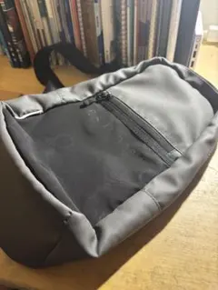 BEAMS DESIGN ショルダーバッグ