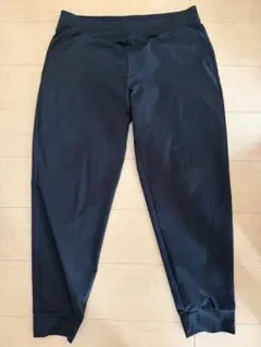 ユニクロ　メンズ ウルトラストレッチアクティブジョガーパンツ　黒　XL