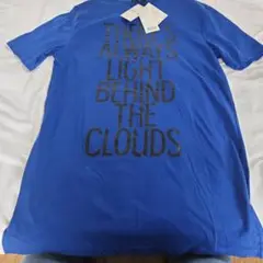 Lucy 青 Tシャツ Mサイズ
