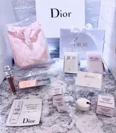 ４日迄値下！ディオール限定！Diorピンク巾着ポーチ＆香水×メイクセット