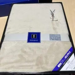 イブサンローラン　ボアシーツ