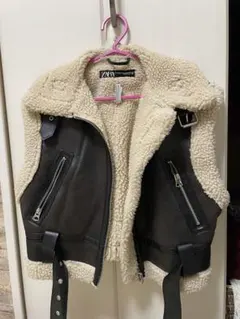 ZARA ノースリーブジャケット XS