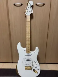 Fernandes エレキギター ホワイト　kenモデル Fernandes エレキギター ホワイト kenモデル FERNANDES
