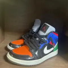 AIR JORDAN 1 MID 