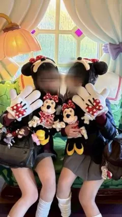 ミニーマウス　手袋　両手！　ディズニー