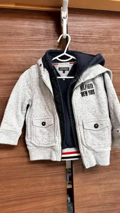 TOMMY HILFIGER フード付きジャケット 92cm