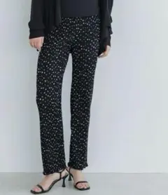 新品／ドット柄 プリーツ レギンスパンツ　coca ブラック　Mサイズ