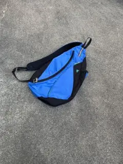 00s archive adidas ワンショルダーバッグ y2k テック