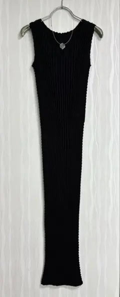 PLEATS PLEASE 定番 ノースリーブ ロングワンピース ドレス - メルカリ
