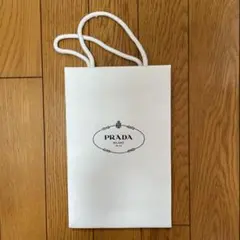 プラダ ショップ袋