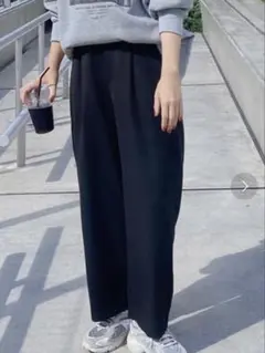 ピュアルセシン　dunoir ワンタックパンツ　ブラックのサムネイル