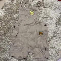 monpoké ピカチュウ刺繍 ベージュロンパースのサムネイル