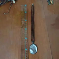 ブラウンコード シェルペンダント ネックレス