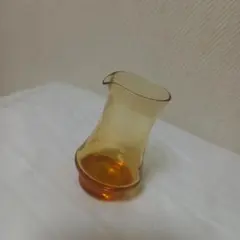 オレンジ色のガラス製装飾品　昭和レトロ