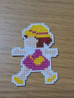 女の子　ワッペン　アイロンワッペン　刺繍　クロスステッチ　完成品