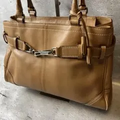 【極美品】COACHレザーハンドバッグ F08A71 2026年最新】コーチ f08a71の人気アイテム - メルカリ