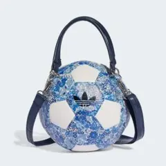 adidas サッカーボール型ショルダーバッグ