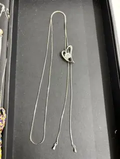 シルバーハート型ネックレス