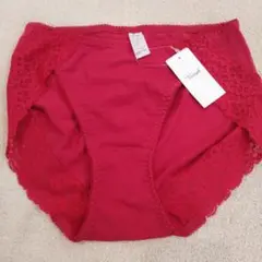 トリンプ 赤ショーツLサイズ