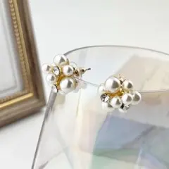 新品 ランダムパール ピアス 両耳 韓国 ゴールド 煌めき 華やかラインストーン