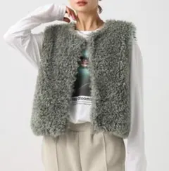 新品 BAYFLOW フェイクファーベスト