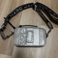 MARC JACOBS ショルダーバッグ シルバー