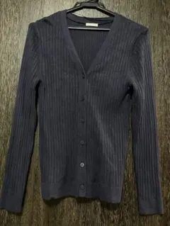 リブ編みダークグレーVネックカーディガン　GU