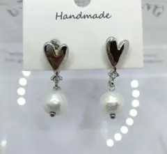 ハンドメイドNo.163 シルバーハートパールピアス