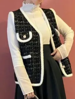 ツイード風ジャガードシャギーニットベスト　ブラック　新品　トレンド　あったかい