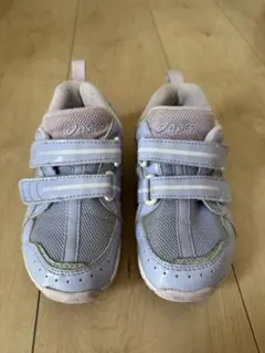 アシックス　17.5