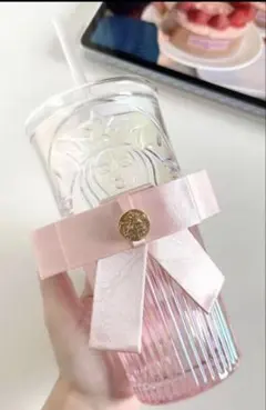 スターバックス風 ピンク ガラスストロータンブラー 約550ml リボン付き