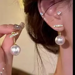 ピアス　パール　ライン　クリスタル　ゴールド　ツーウェイ　韓国　白　クリスマス