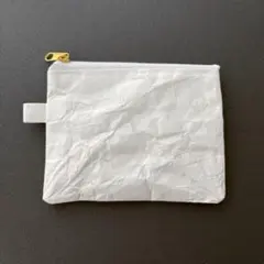 タイベック生地のファスナーポーチ(白)ハンドメイド