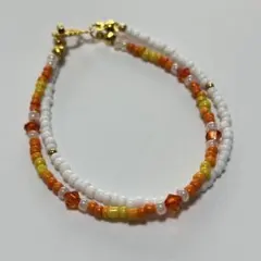 108.オレンジ・ホワイト・ビーズブレスレット