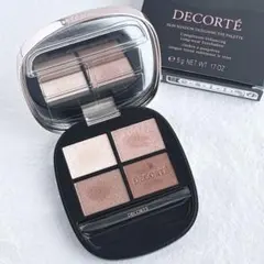コスメデコルテ　スキンシャドウデザイニングパレット　01RosyBrown