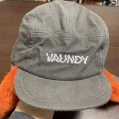 Vaundy ロゴフライトキャップ 帽子（グレー&オレンジ） Vaundy フライトキャップ グレーオレンジ - メルカリ