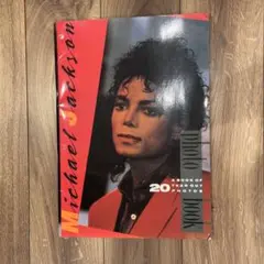 ①MICHAEL JACKSON The Victory Tour写真集1984 - メルカリ